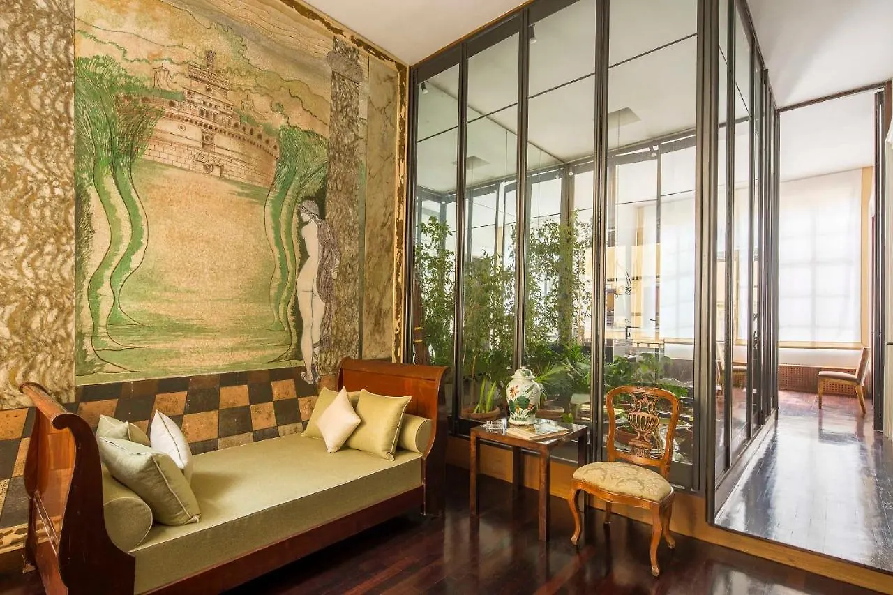 Palazzo Berardi: Renaissance Downtown Luxury Villa Rome Holiday home