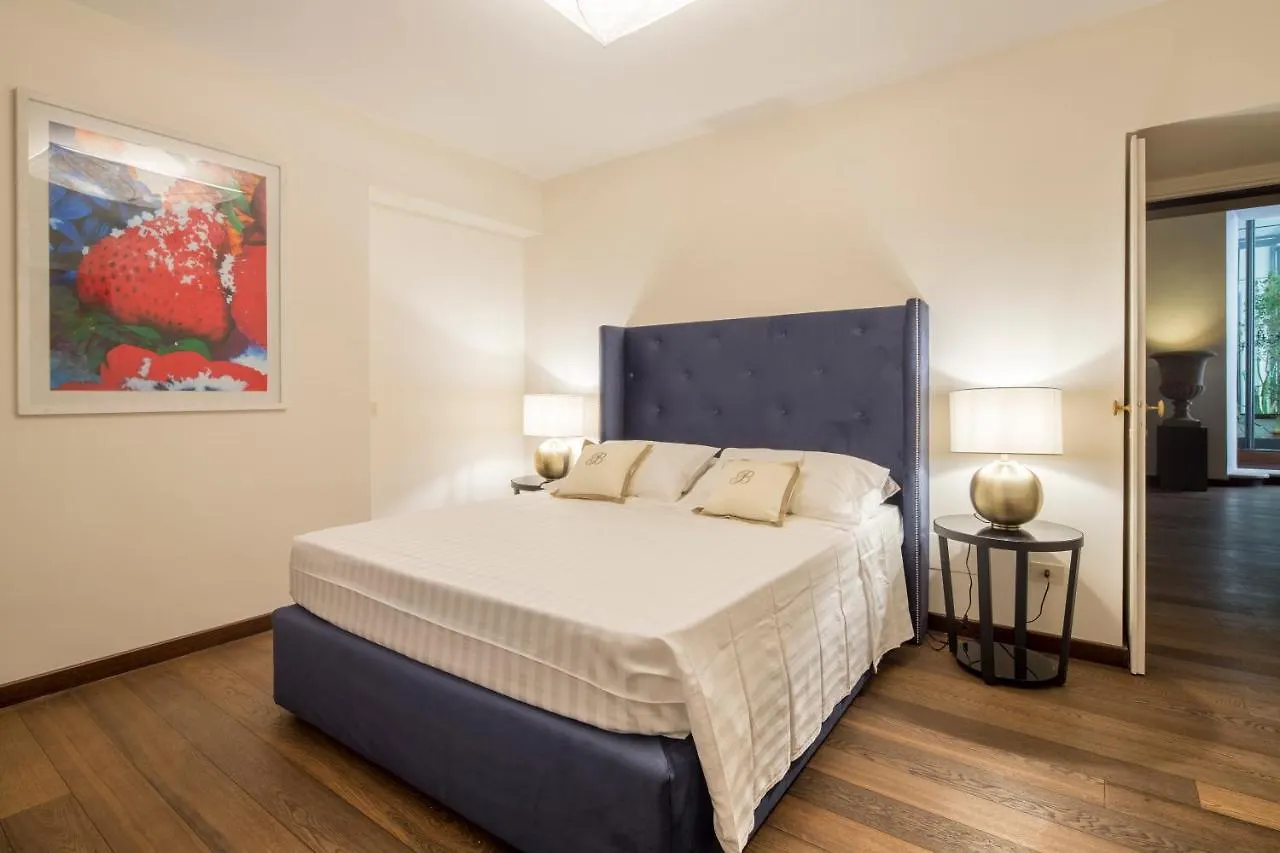 Palazzo Berardi: Renaissance Downtown Luxury Villa Rome Holiday home