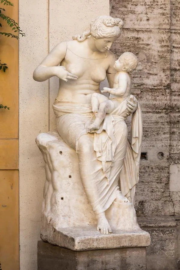 Palazzo Berardi: Renaissance Downtown Luxury Villa Rome