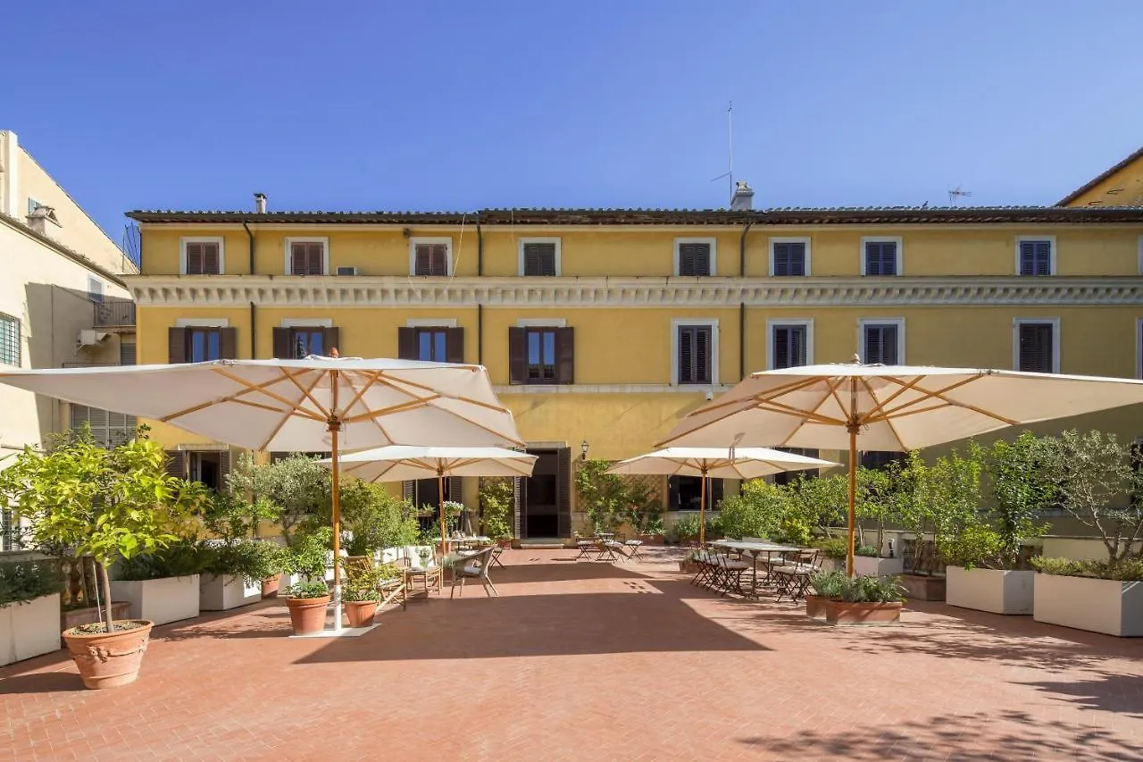 Palazzo Berardi: Renaissance Downtown Luxury Villa Rome