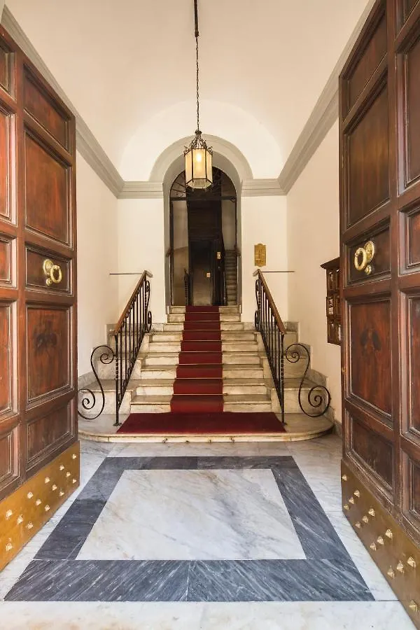Palazzo Berardi: Renaissance Downtown Luxury Villa Rome 0*,