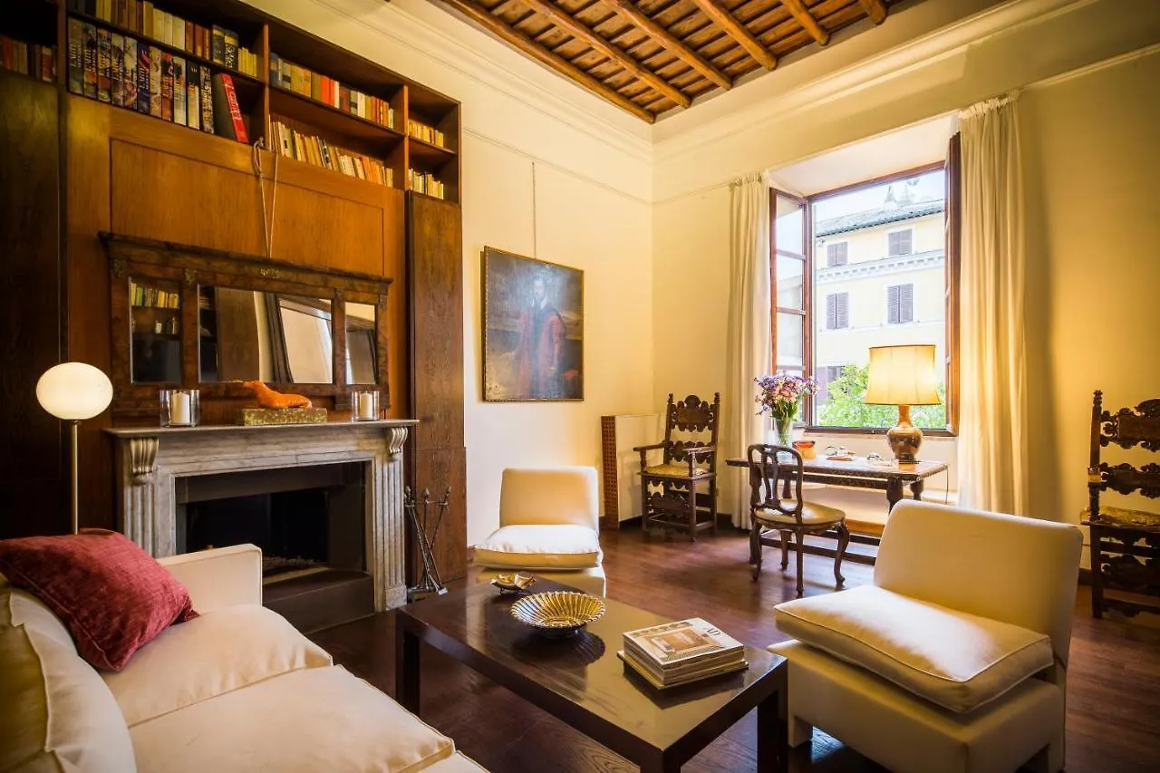 Palazzo Berardi: Renaissance Downtown Luxury Villa Rome